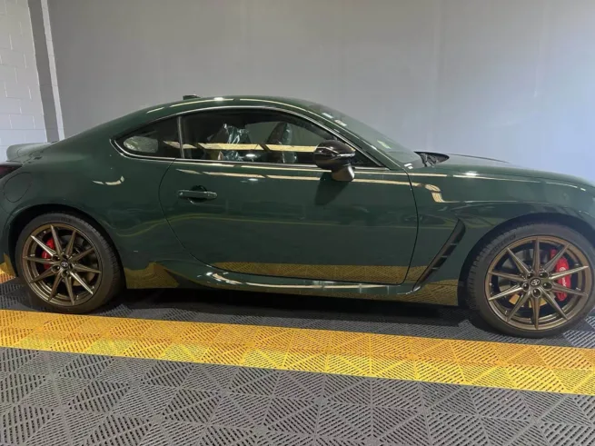 All brand new Toyota 86 got all glass tinted with premium window film.